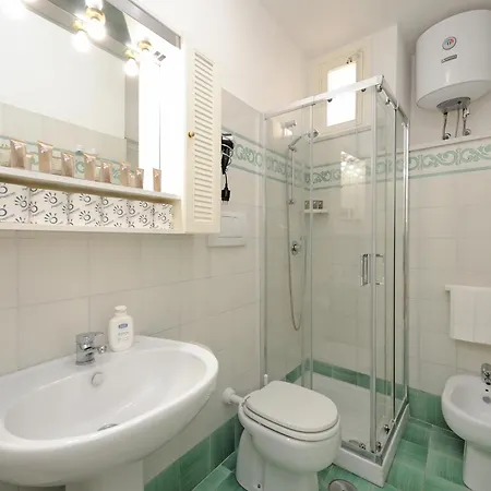 L'ancora Di Апартаменты *